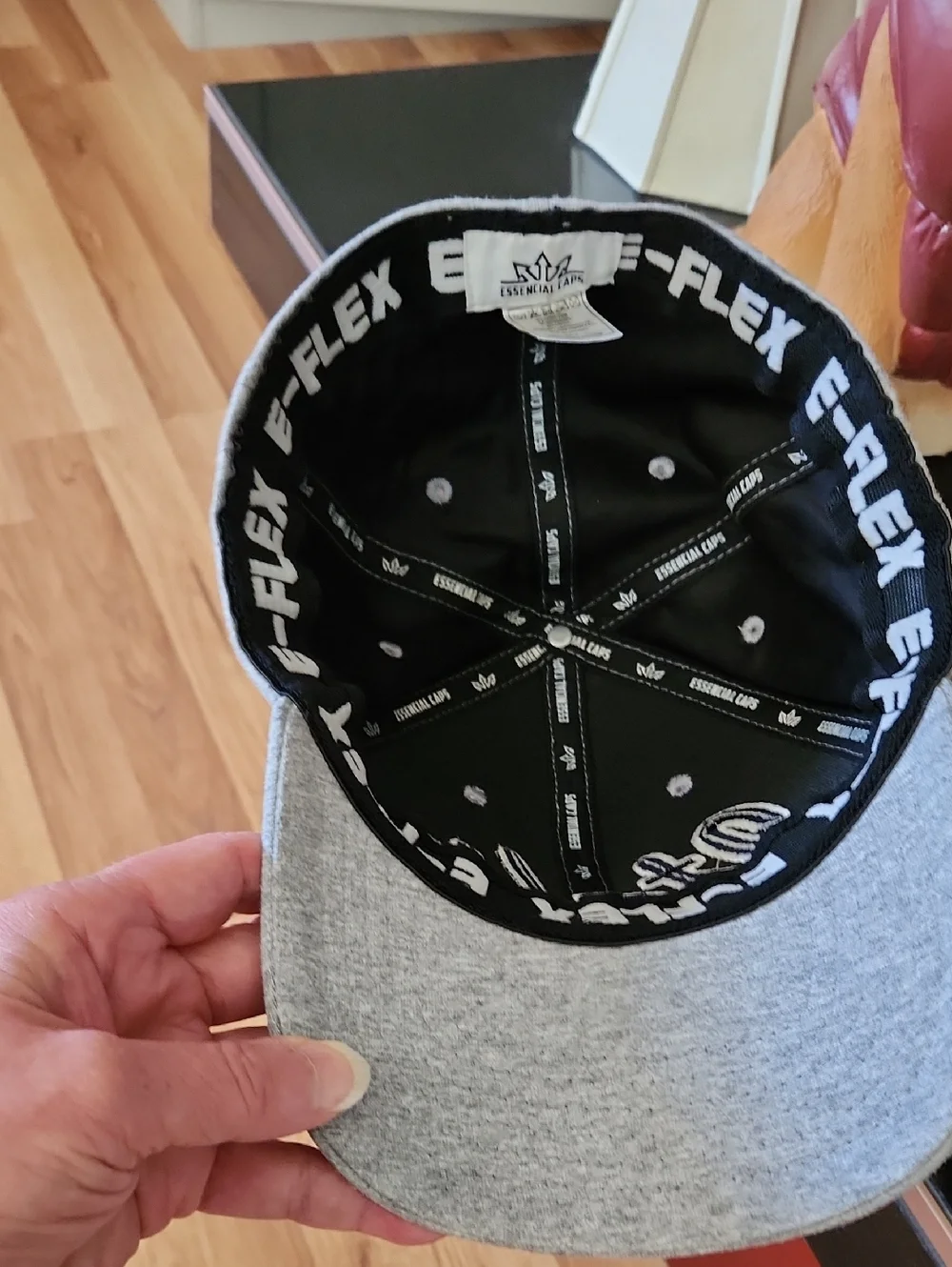 Essential Caps Italia Hat - Picture 5 of 7